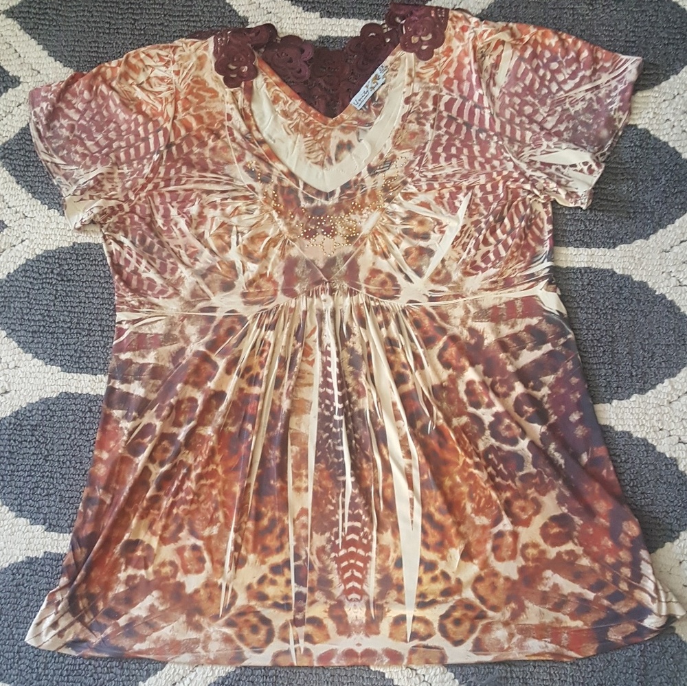 Sexy leopard print tunic top with floral on back